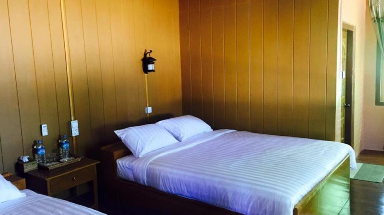 Golden Fish Motel Nyaung Shwe Exterior photo